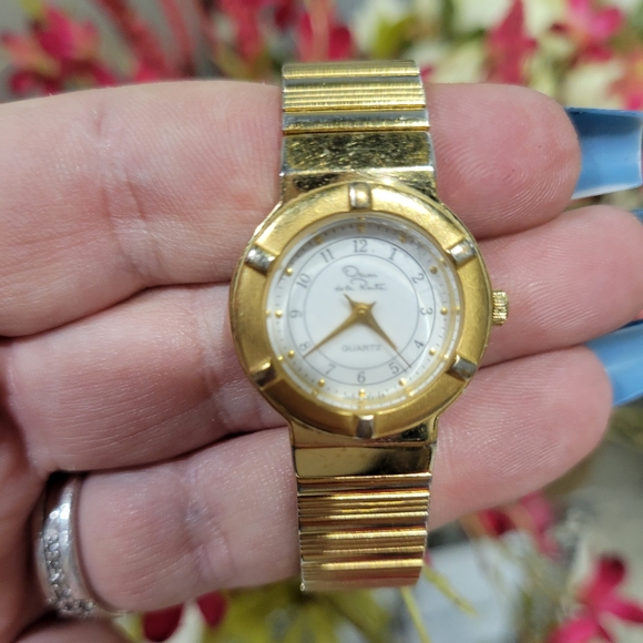 VTG OSCAR DE'La Renta GOLD STRETCH WATCH W INTERCHANGEABLE FACE - Picture 6 of 9